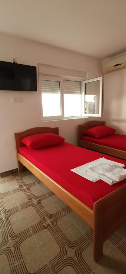Sobe I Apartmani Marovic Petrovac 외부 사진