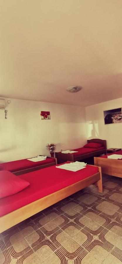 Sobe I Apartmani Marovic Petrovac 외부 사진